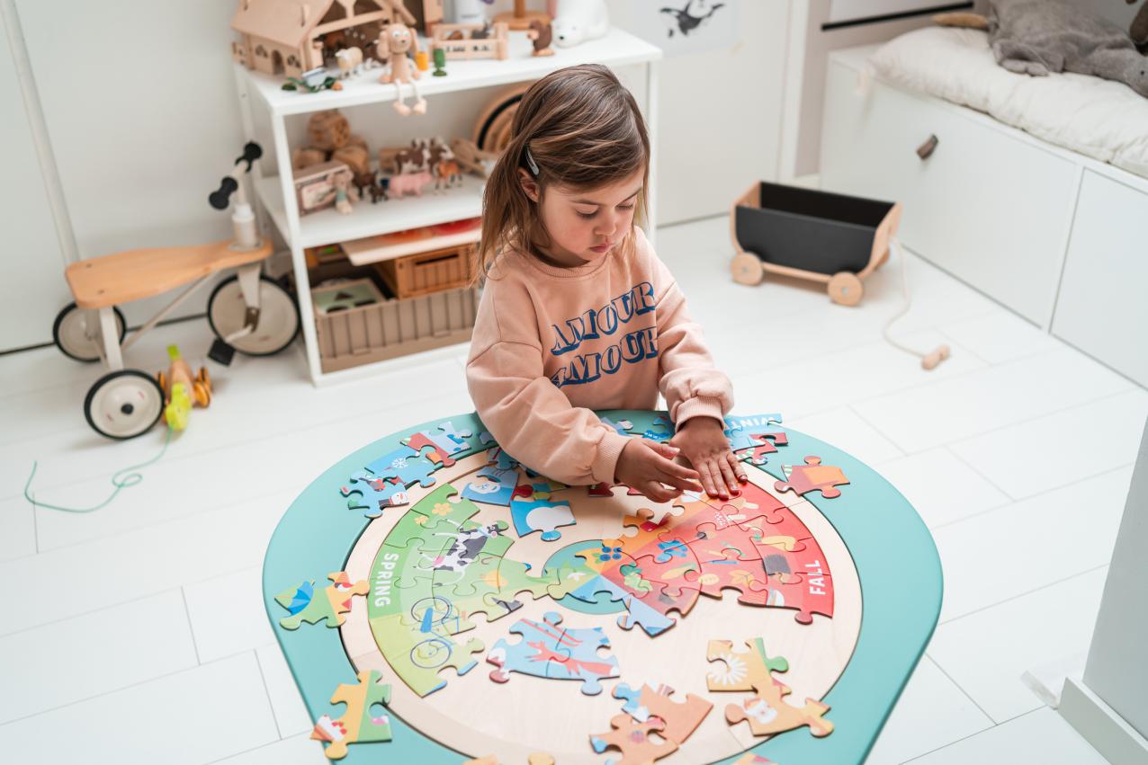 Wat is de ideale creatieve én multifunctionele speeltafel voor je kleine spruit?