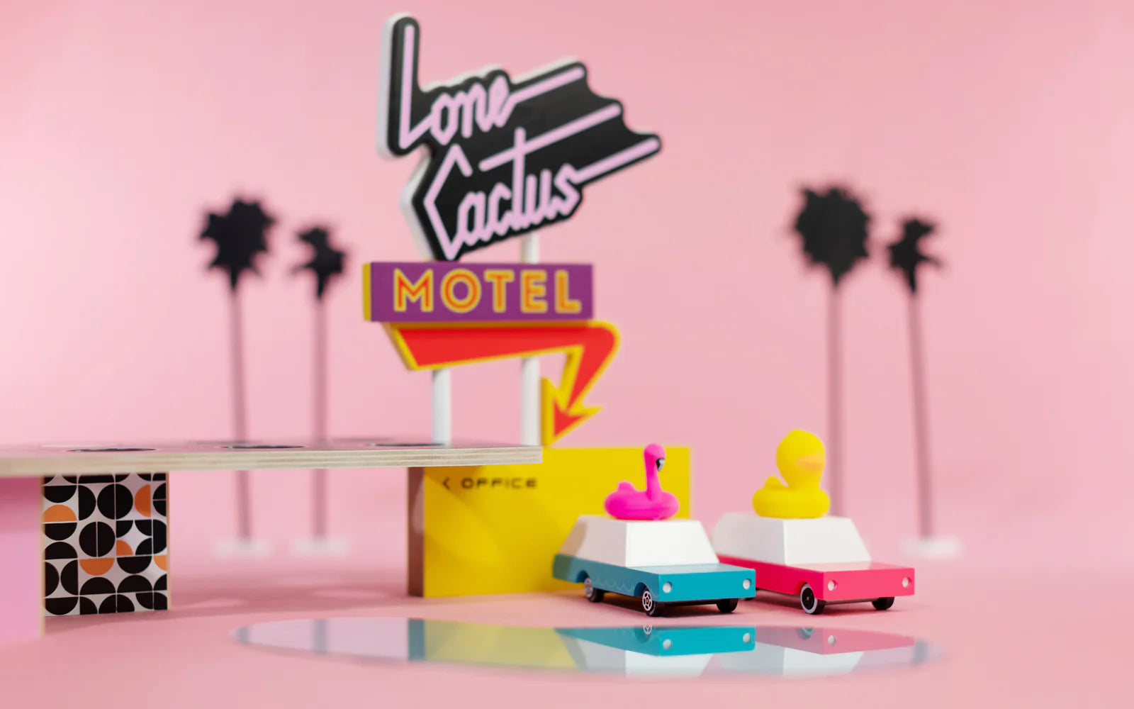 Candylab Toys Speelgoedauto | Flamingo Wagon