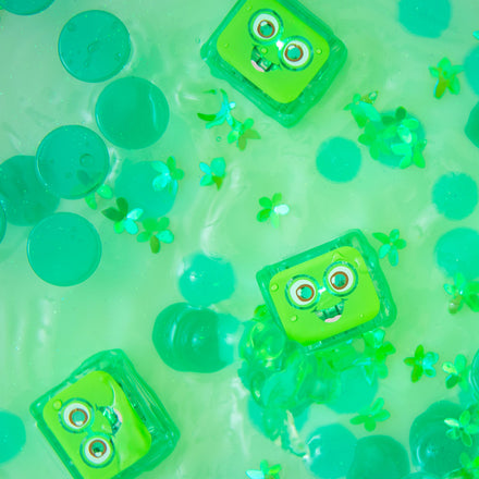 Glo Pals Light Up Sensory Toy Badspeeltje Groen | Pippa