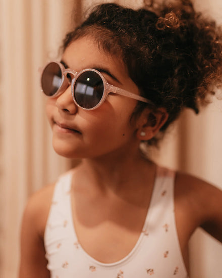 Mrs. Ertha Zonnebril Glee Sunnies | 2-10Y Glitter Blush