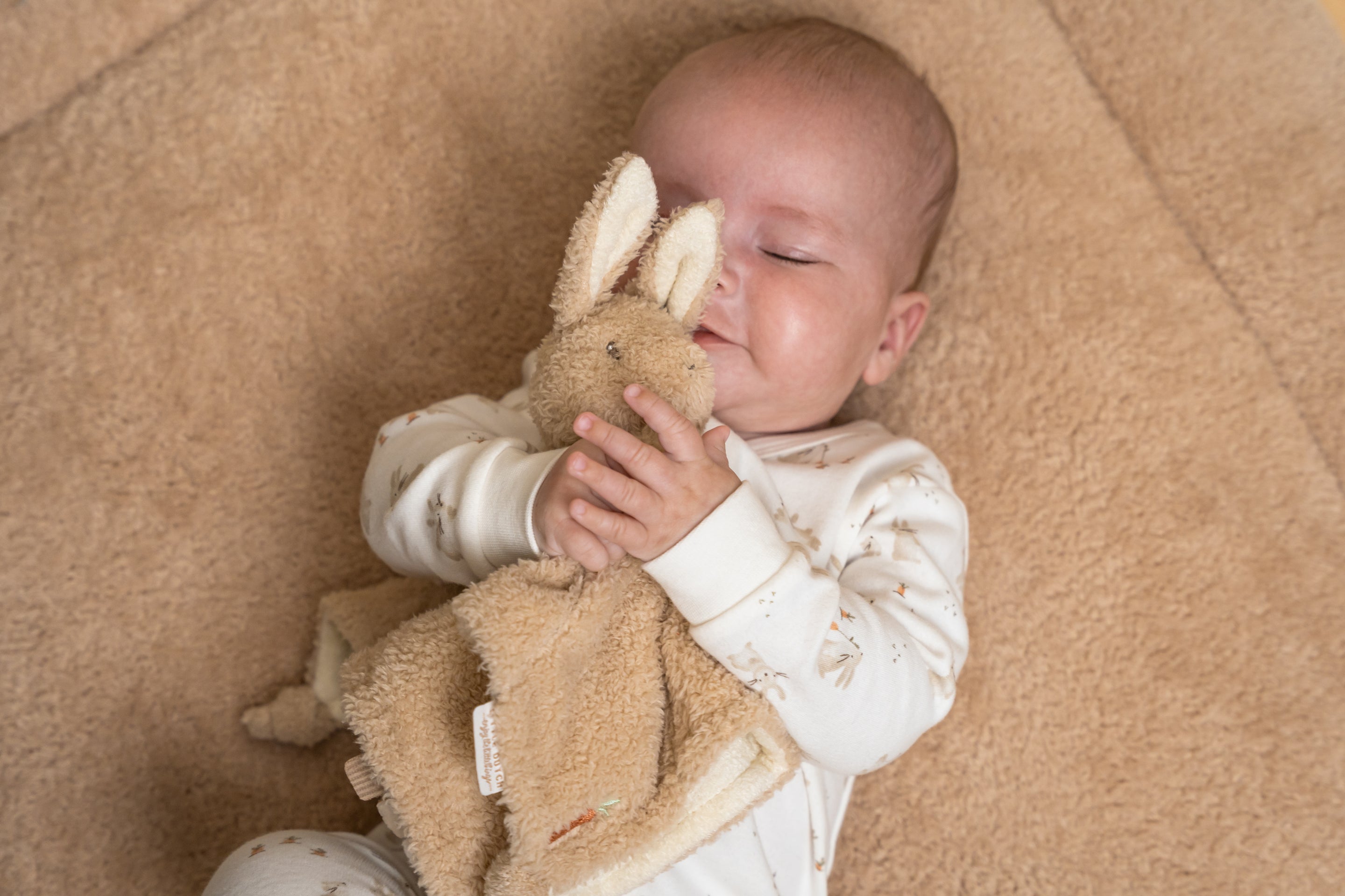 Little Dutch Knuffeldoekje | Baby Bunny