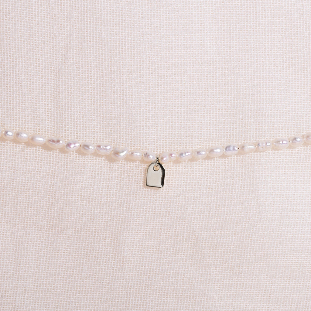 Galore Gepersonaliseerde Armband Pearl & Tag | Zilver Baby